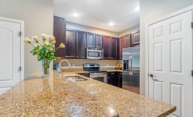 Foto del edificio - 14210 Desert Haven St