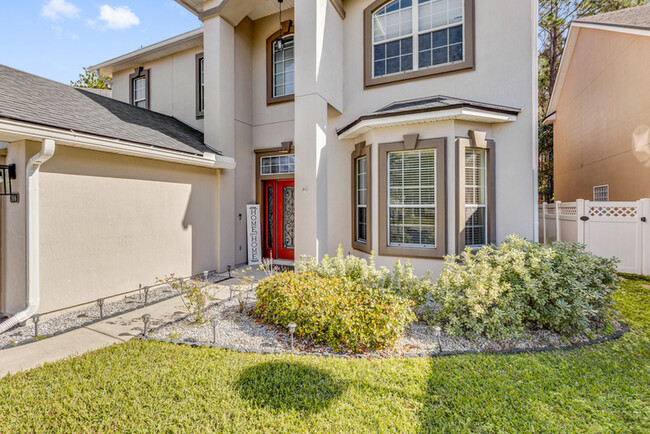 Building Photo - 306 Candlebark Dr