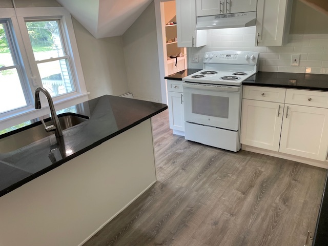 Kitchen - 38 S East St