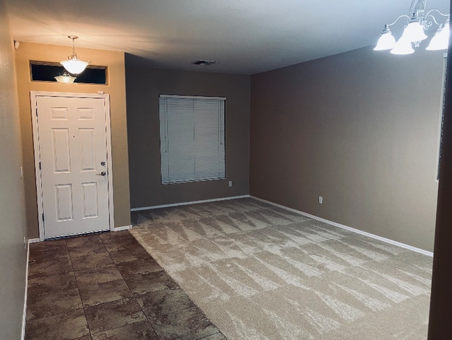 Foto del edificio - 3710 W Lydia Ln