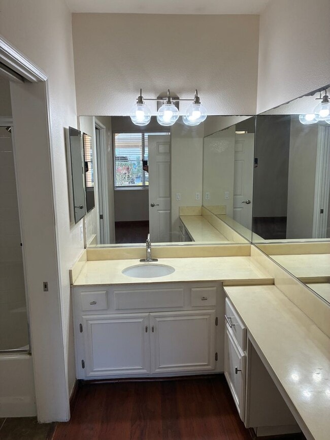 Foto del edificio - Beautiful 1 Bed 1 Bath in a great community