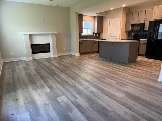 Foto del edificio - 8534 Kickapoo St