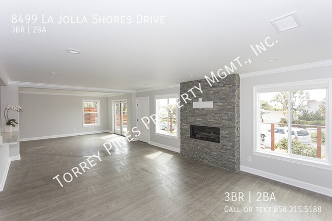 Building Photo - 8499 La Jolla Shores Dr