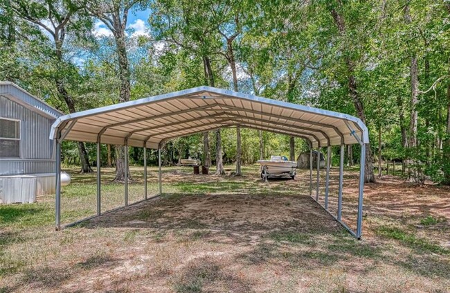 Building Photo - 111 County Rd 67632