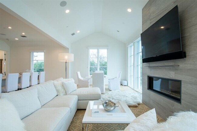 Foto del edificio - 4502 Abbott Ave