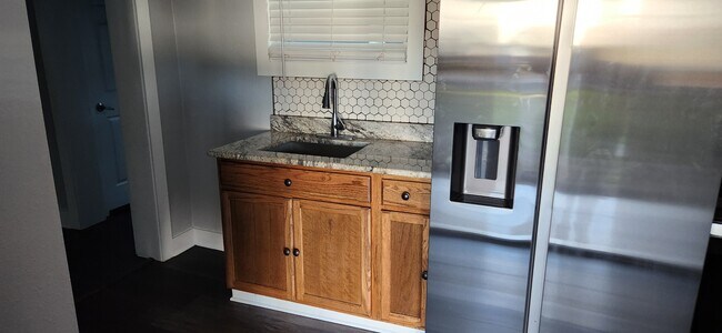 Foto del edificio - 1204 S 18th St