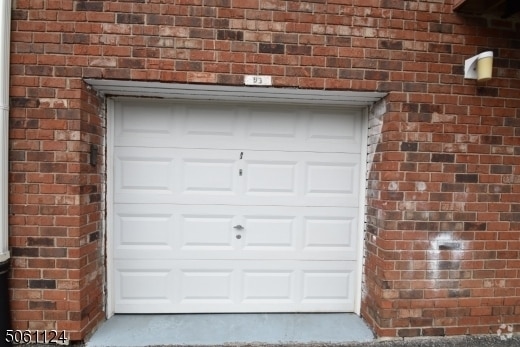 Building Photo - 100 Pierson Miller Dr