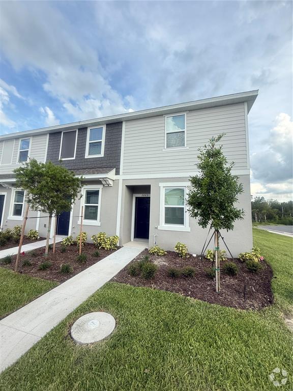 Building Photo - 3065 Skyline Lp