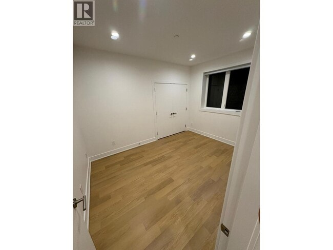 Building Photo - 1838 Mathers Crescent