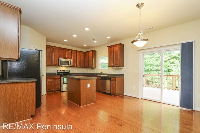 Foto del edificio - 131 Braddock Rd