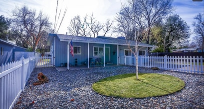 Building Photo - 20577 Sunset Ln