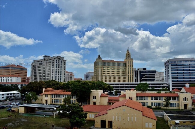 Building Photo - 1805 Ponce de Leon Blvd
