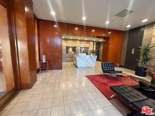 Foto del edificio - 800 W 1st St