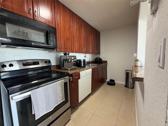 Foto del edificio - 4550 NW 79th Ave