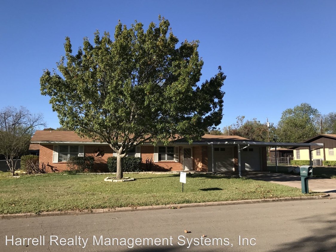 Primary Photo - 3 br, 2 bath House - 316 Cranbrook