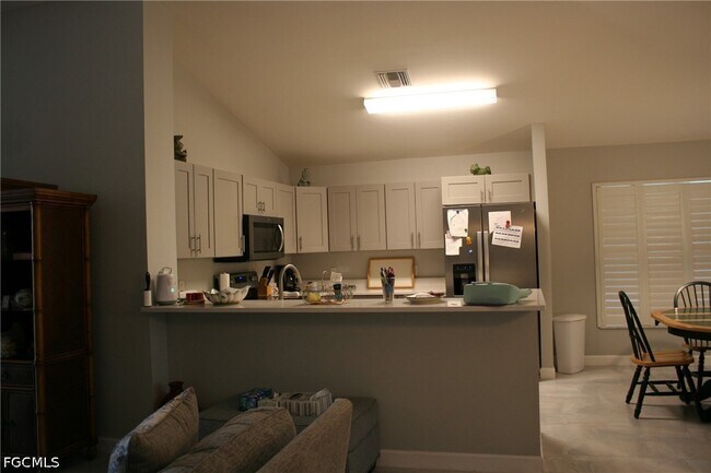 Building Photo - 15472 Admiralty Cir