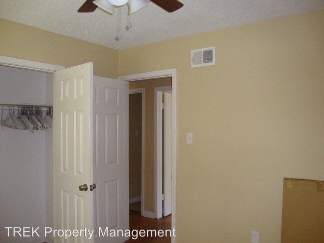Foto del edificio - 3 br, 1 bath House - 4174 Double Tree