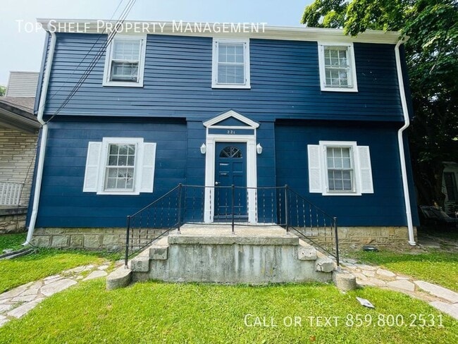 Building Photo - 221 W Todd St