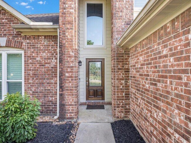 Foto del edificio - 9707 Green Valley Ln