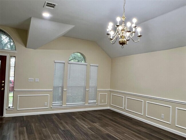Building Photo - 16803 Brewer Blackbird Dr