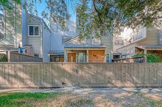 Foto del edificio - 11733 Lakeside Pl Dr