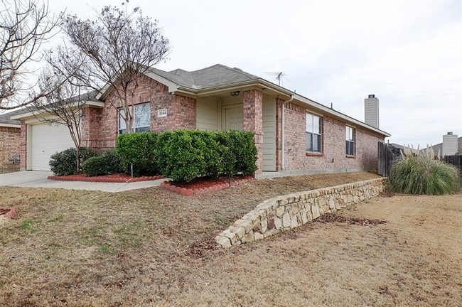 Building Photo - 8144 Hennessey Trl