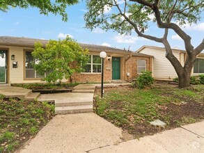 Building Photo - 13745 Brookgreen Cir