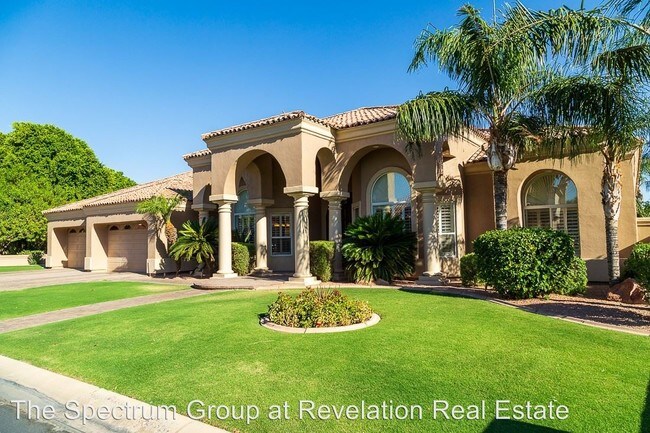 Building Photo - 5 br, 4 bath House - 1515 E Treasure Cove Dr.