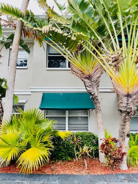 Foto del edificio - 212 S Church Ave