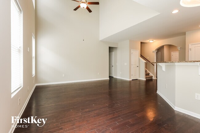 Building Photo - 7757 Desoto Dr