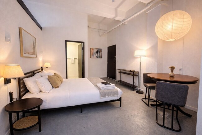 Foto del edificio - 823 N 2nd St
