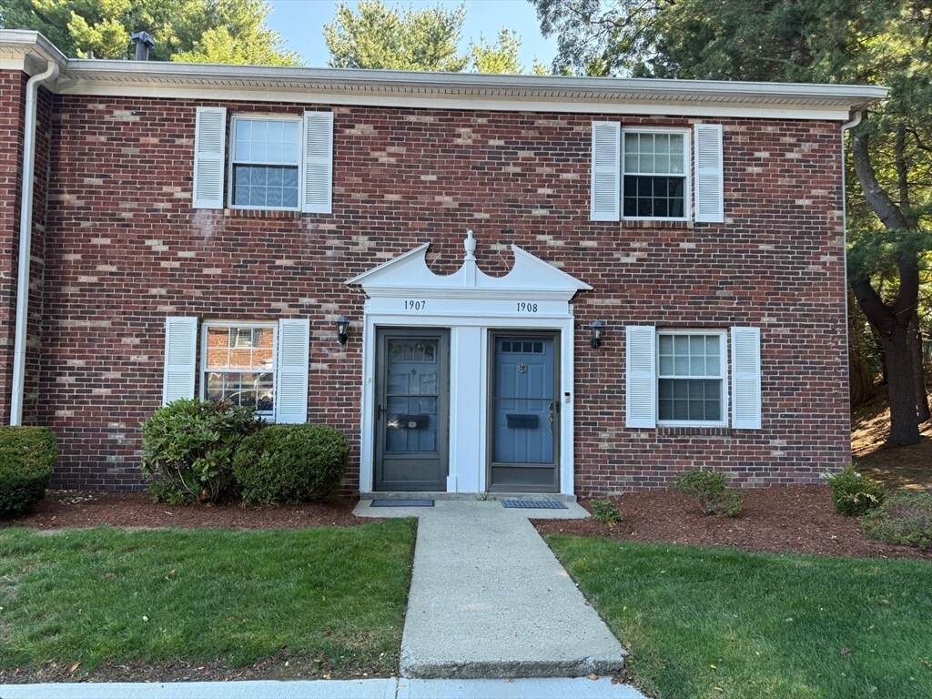 Foto principal - 1907 Windsor Dr