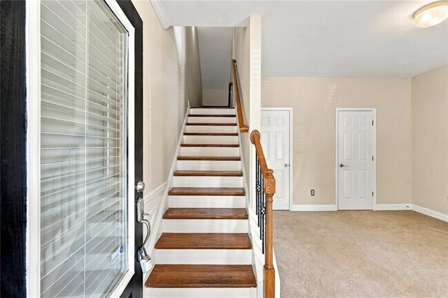 Foto del edificio - 217 16th St NW