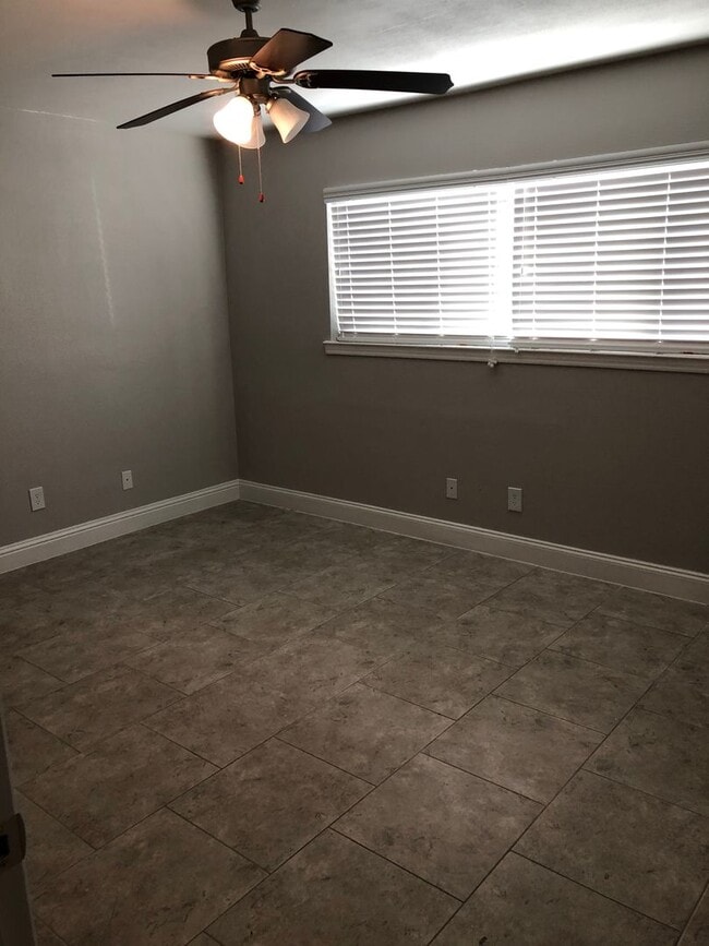 Interior Photo - Waverly Apartments
