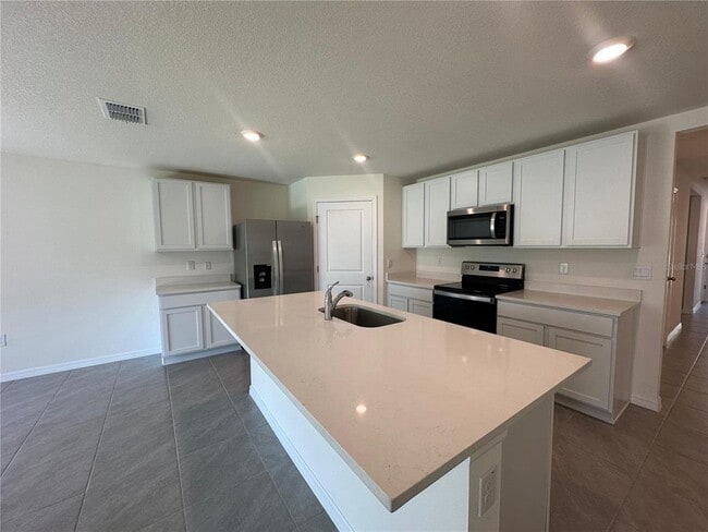 Foto del edificio - 7798 SW 139th St Rd