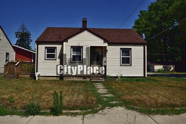 Building Photo - 157 S. 8th St. Beech Grove, IN 46107