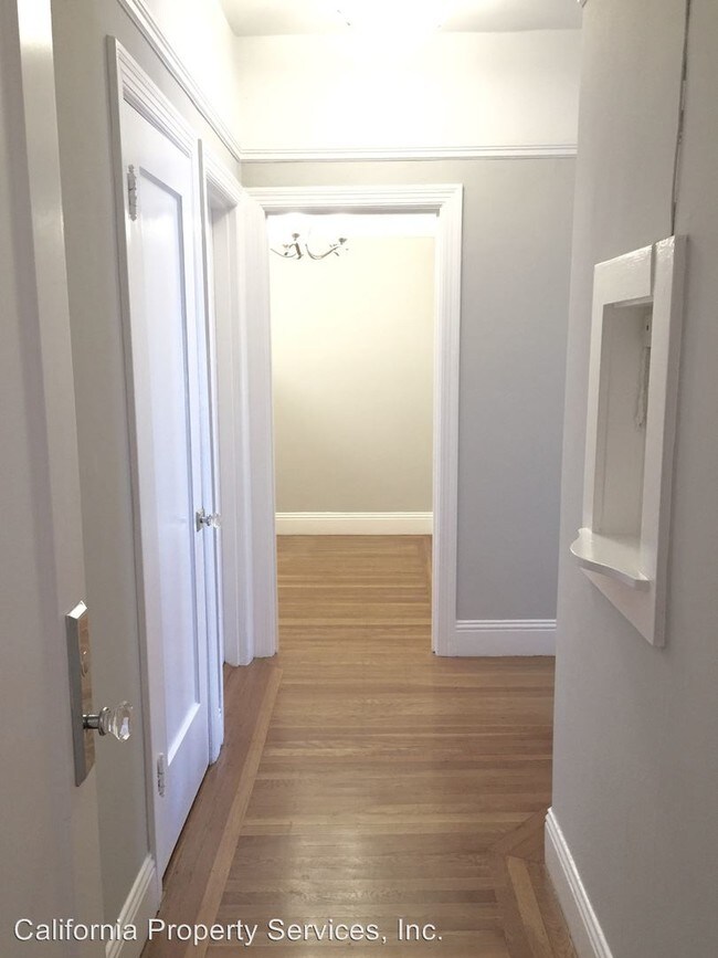 Foto del edificio - 3445 Pierce St