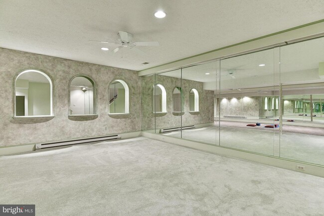 Building Photo - 13418 Good Times Ct