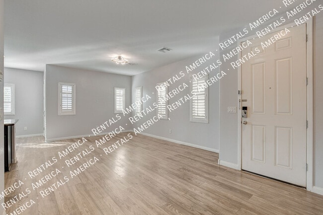 Foto del edificio - 8271 Southern Cross Ave