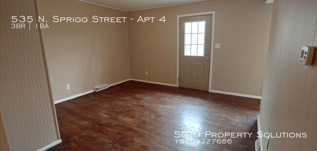 Foto del edificio - 3BD/1BA Pet-Friendly, 3rd Floor Apartment
