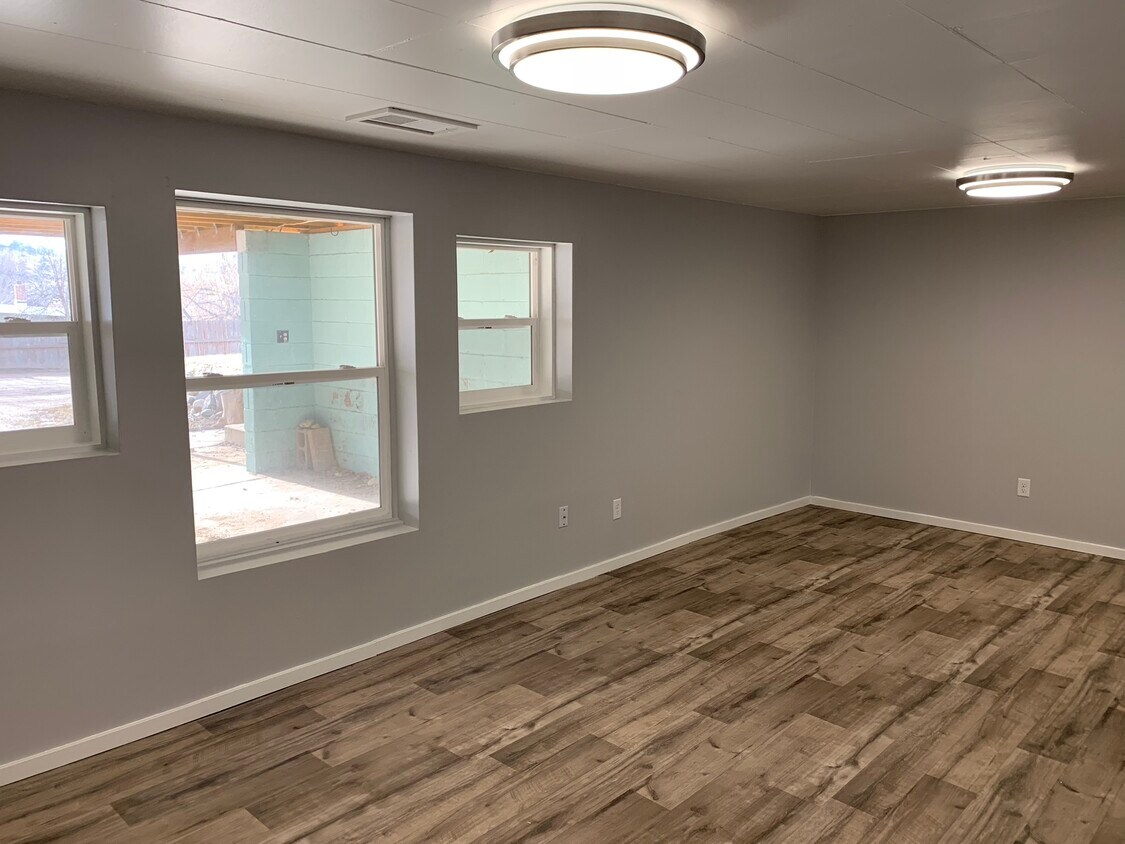 229 S 7th St, Spearfish, SD 57783 Townhome Rentals in Spearfish SD