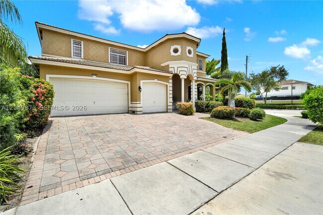 Building Photo - 20765 SW 89th Ave