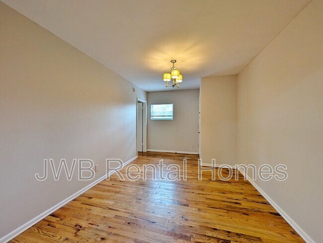 Foto del edificio - 2775 Herschel St
