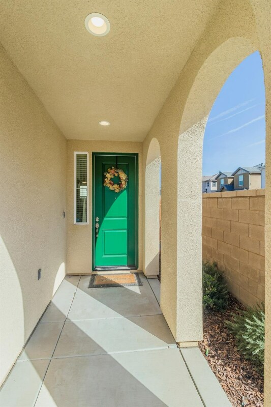 Building Photo - 1579 Lambourn Way