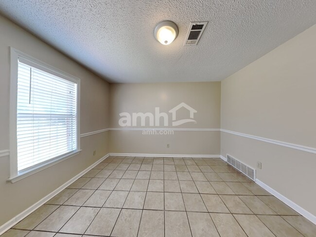 Building Photo - 8315 Dunnan Cv