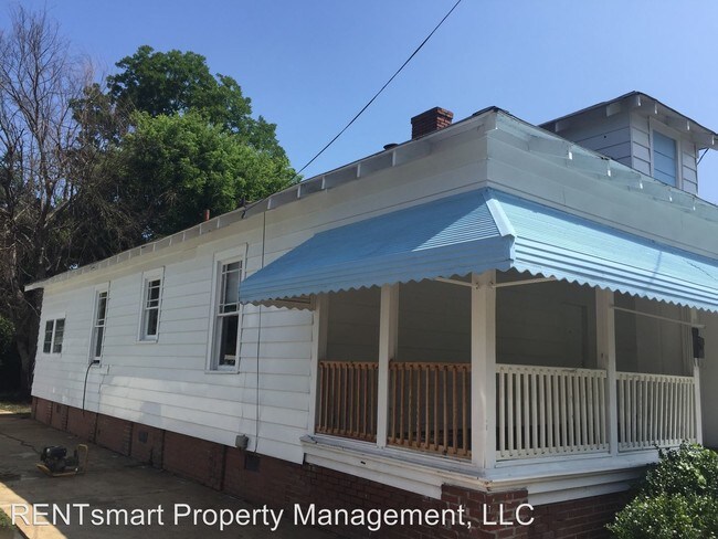Building Photo - 4 br, 2 bath House - 2305 Marion Street