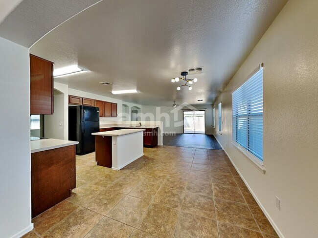 Foto del edificio - 2992 W Belle Ave