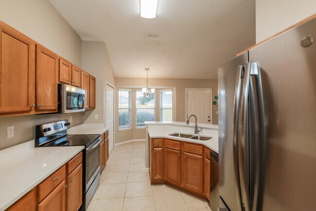 Building Photo - 3291 Sexton Dr