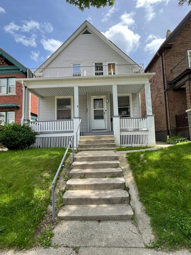 3068 N Fratney St Unit 3068A, Milwaukee, WI 53212 Rentals in Milwaukee