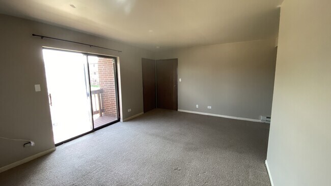Building Photo - 1138 Cedar St
